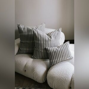 The Lifestyled Co. NWT Jones Stripe Pillow Stone 24x24
